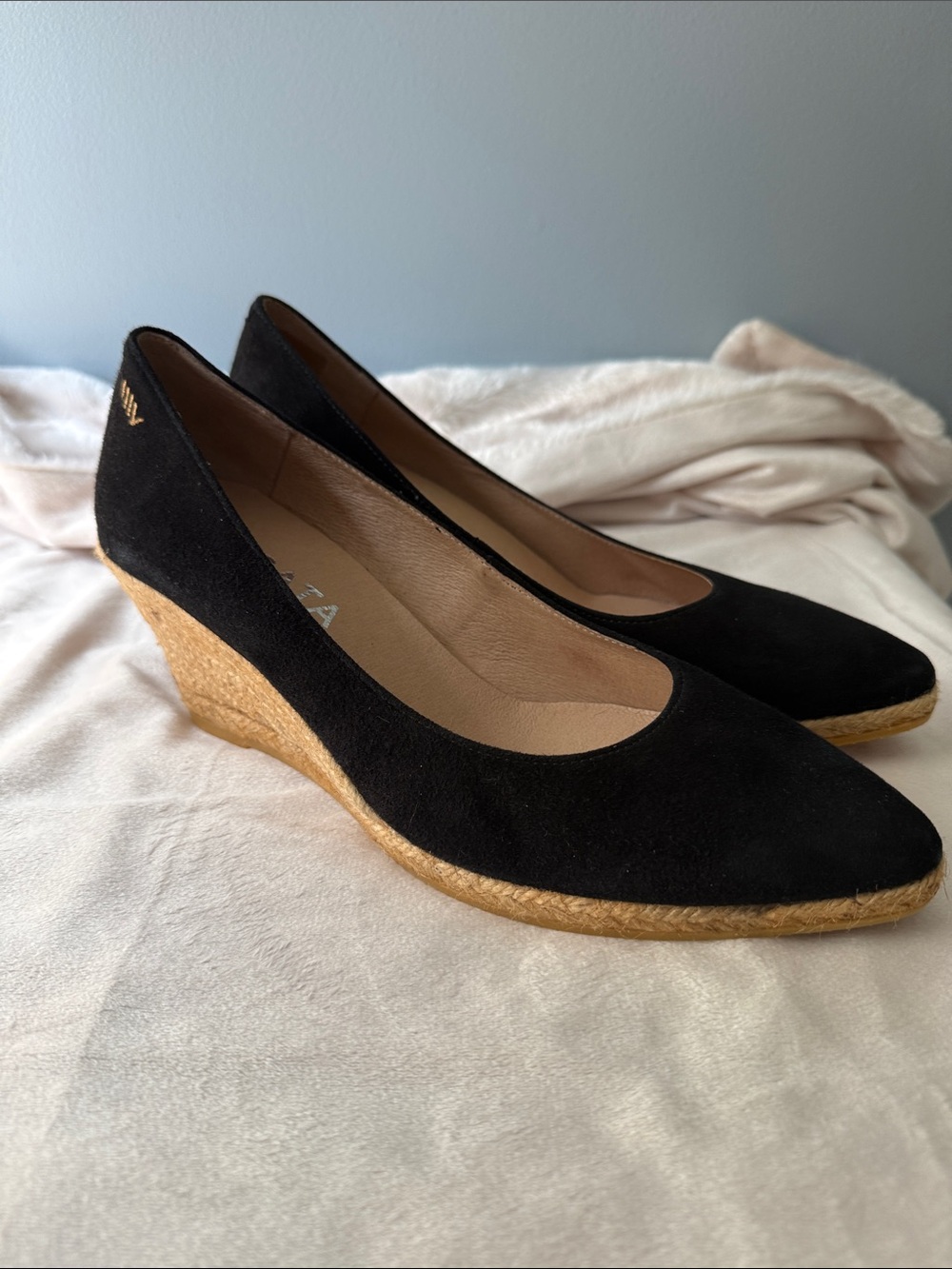Never worn! Viscata Espadrilles Roses Canvas V Cut Espadrille Wedges Size 40 - Picture 6 of 8